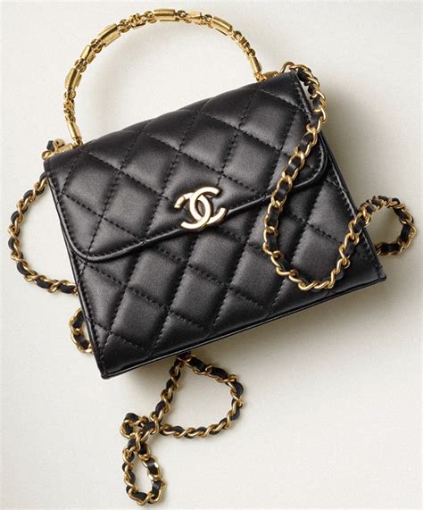 chanel black handbag chain strap|Chanel clutch with chain 2023.